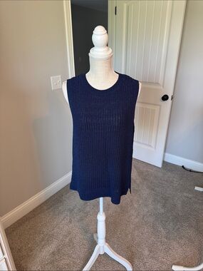 J. McLaughlin Navy Summer Sleeveless Sweater